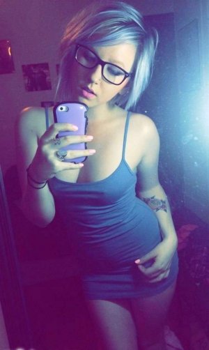 Sovanny outcall escort in Hershey, PA